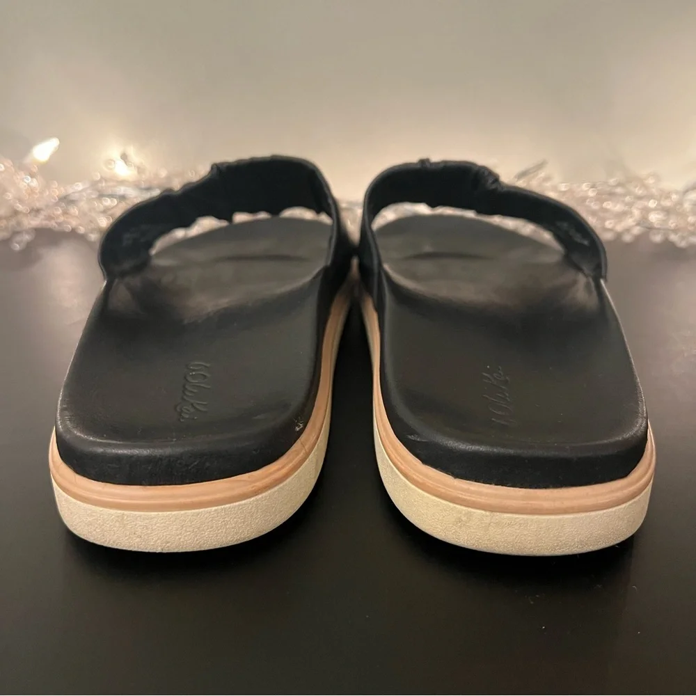 OluKai Pihapiha Black Leather Slides Size 7 - Picture 3 of 10